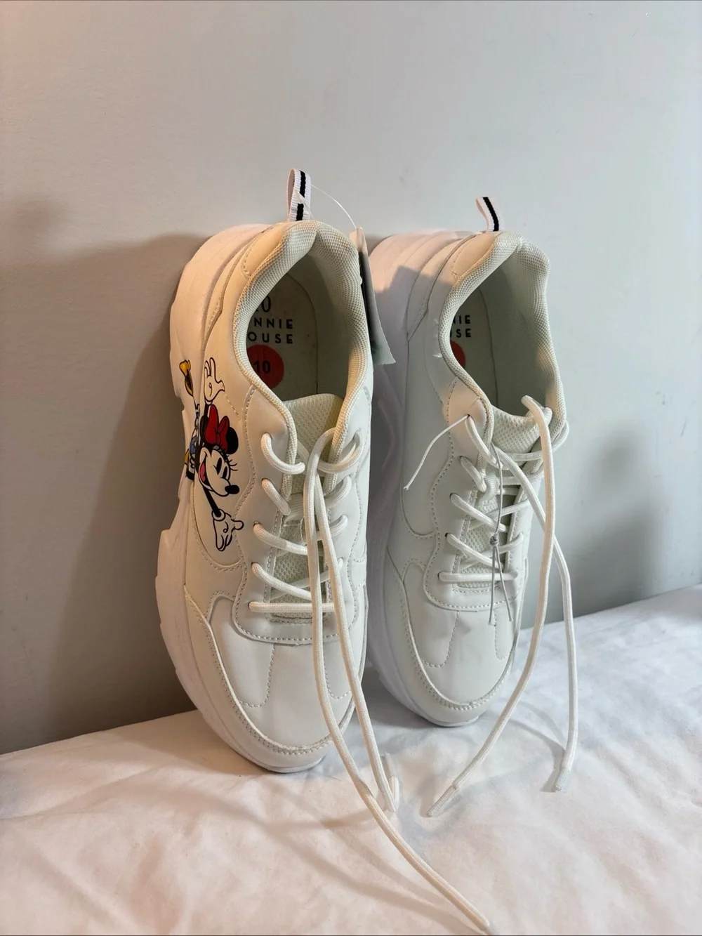 Disney Women’s White Mickey Mouse Accent Sneakers. 8/20